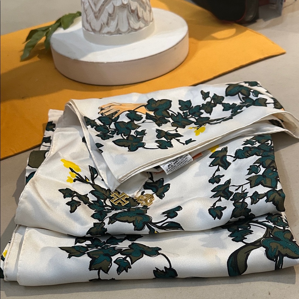 Tory Burch Silk Scarf - Cream, Gold, and Black Floral Charms at Four Corners - Picture 4 of 4